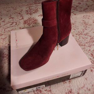 Bandolino suede booties